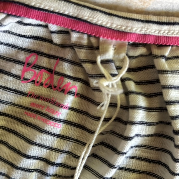 Boden White with Navy Stripes 3/4 Length Sleeves Top S - Picture 9 of 10